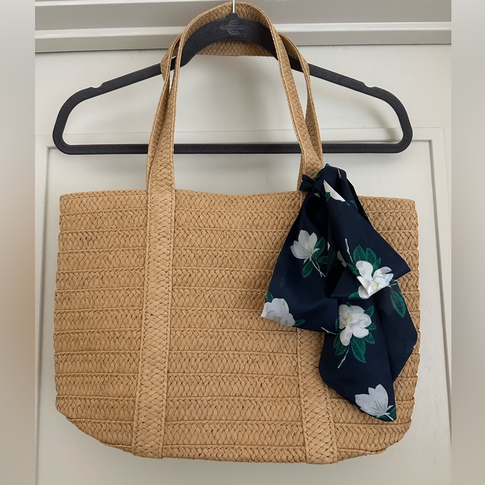 Draper James Elegant Tan Woven Tote Bag with Floral Scarf-NWOT